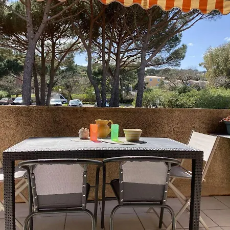 Apartment 2p Avec Mezzanine, Balcon, Parking Prive - A 200m De La De La Nartelle - Fr-1-226-523