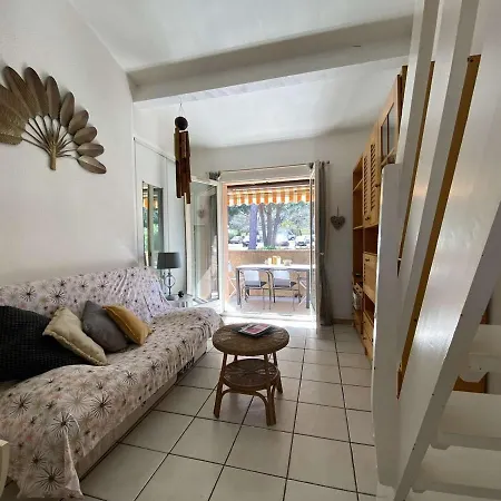 2p Avec Mezzanine, Balcon, Parking Prive - A 200m De La De La Nartelle - Fr-1-226-523 Apartment