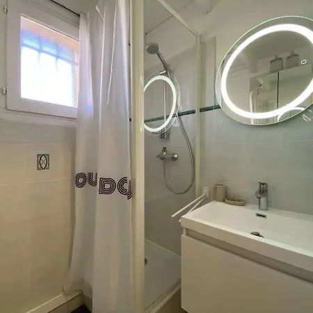 2p Avec Mezzanine, Balcon, Parking Prive - A 200m De La De La Nartelle - Fr-1-226-523 Sainte-Maxime